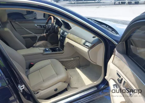 2011 Mercedes-Benz E 350 from USA, damaged, VIN WDDHF5GB6BA416210